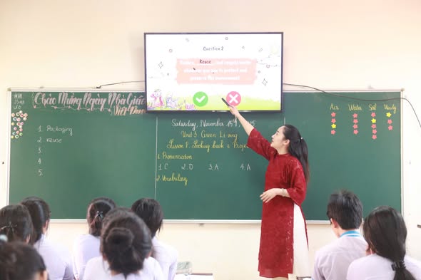 HỘI THI GIÁO VIÊN GIỎI CẤP TRƯỜNG NĂM HỌC 2025-2026 - TỔ TRUNG HỌC